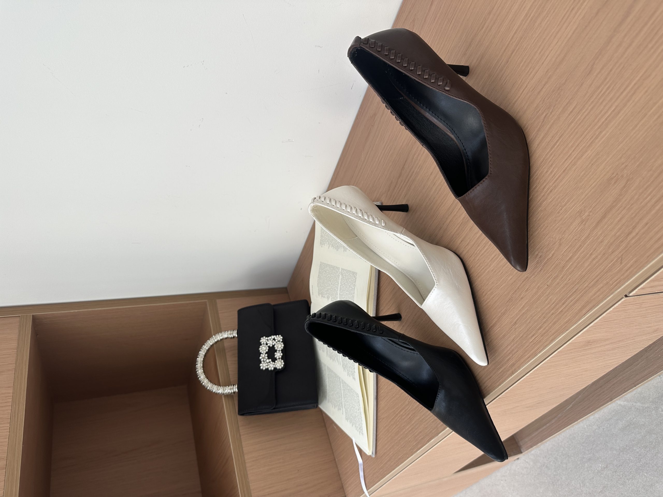 2026 New French Retro High Heel Women's Shoes Simple Shallow Mouth Single Shoes Elegant Matching Dress Versatile Commute