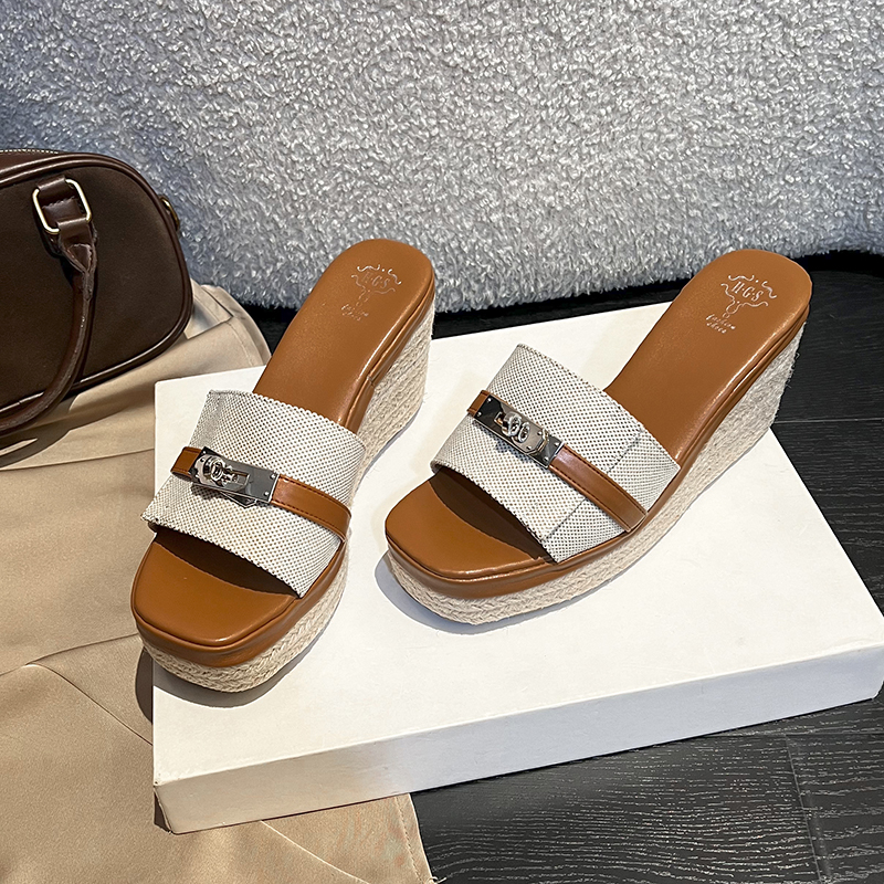 2026 Summer Women's Denim Square Toe Buckle Platform High Heel Beach Sandals Slippers - Image 3