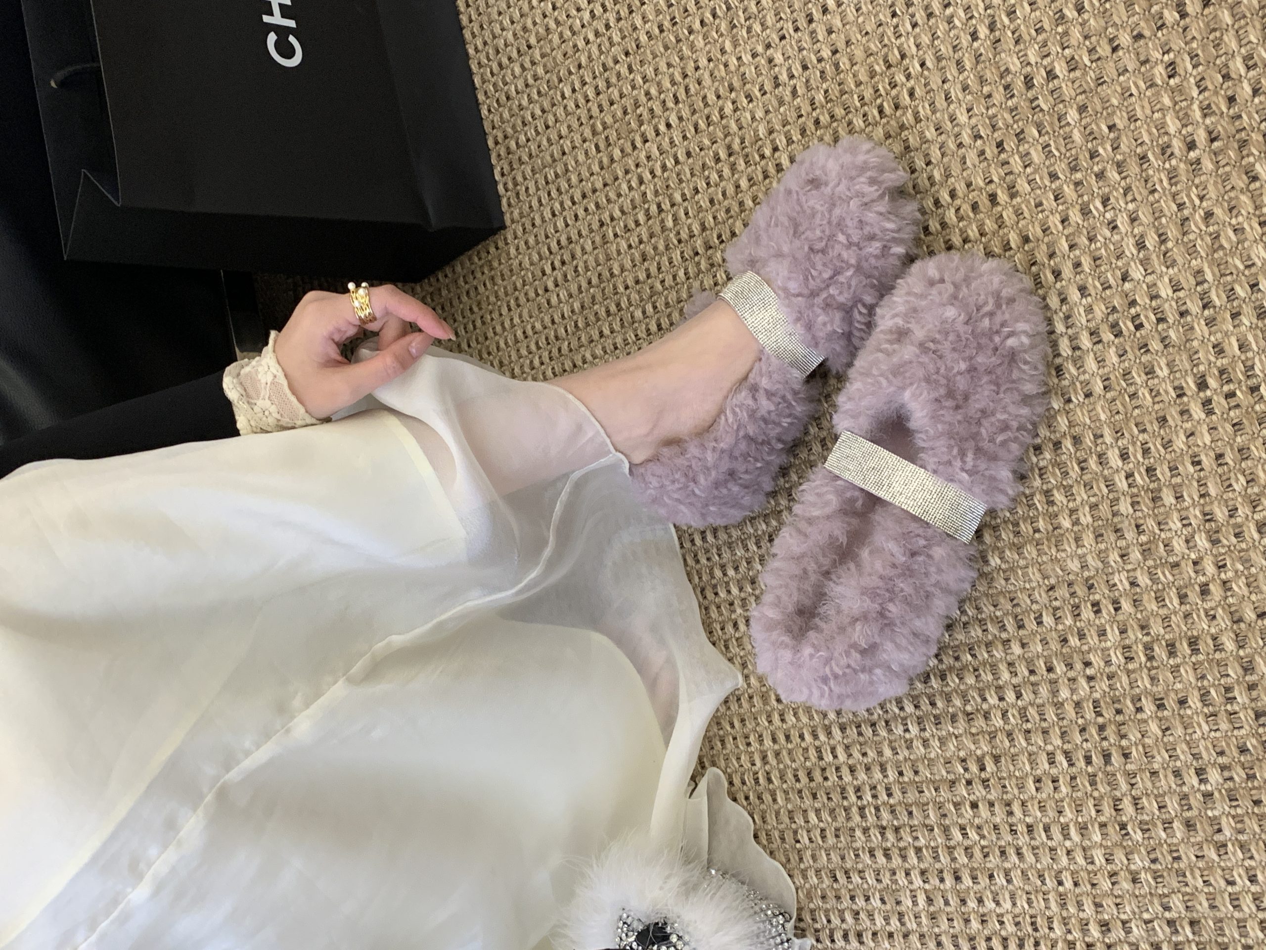 DIAIRIZ Women's Mary Jane Shoes with Fur Lining, Rhinestone, Hidden Heel, Round Toe, Cute One-Strap, Warm Low Top - Image 3